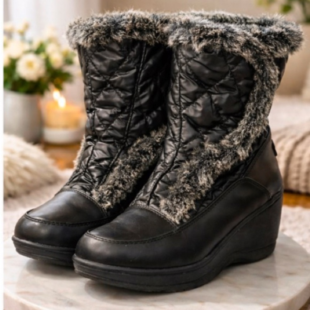 Black and Gray Winter Boots with Quilted Upper and Wedge Sole